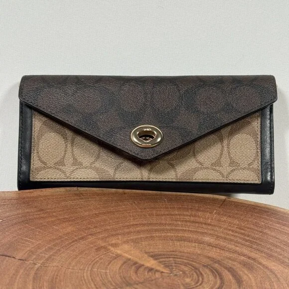 Coach Signature Chain Wallet - Picture 1 of 5